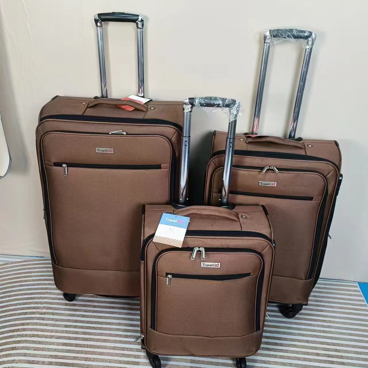 旅行箱全铝/旅行箱/电动行李箱/旅行箱20寸/行李箱密码箱包产品图