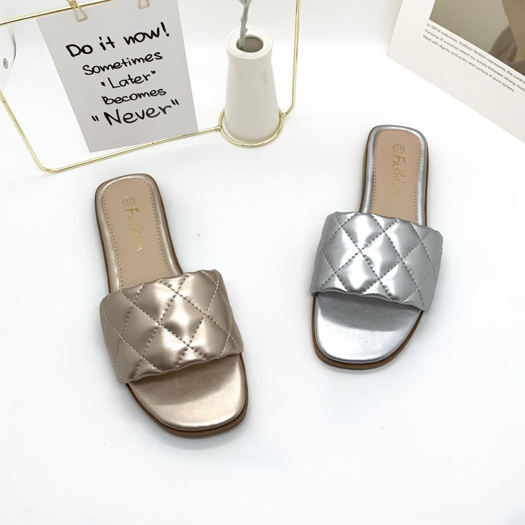 Foreign Trade Flat Slippers Women's Summer New Leather Slippers Solid Color Minimalist Sandals Plaid Guangzhou Handcraft Shoes