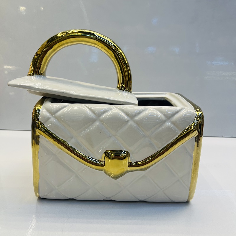 Handbag ceramic vases, Nordic modern American style living room decoration items, gold-rimmed flower vases, home decoration items, vases, glass vase decorations, ceramic vases, vase decorations, plain vases for the entrance hall, vase decorations, handicrafts and ornaments Item Picture