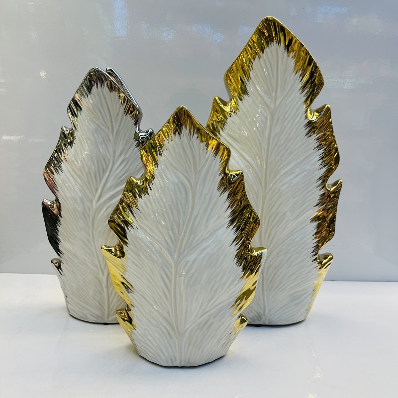 Gold and silver edge leaf ceramic vases, Nordic modern American style living room decorative items, flower vases, home decorative items, vase ornaments, ceramic vases, wholesale vases, vase ornaments, plain vases for the entrance hall, traditional cultural ceramic products pic 7