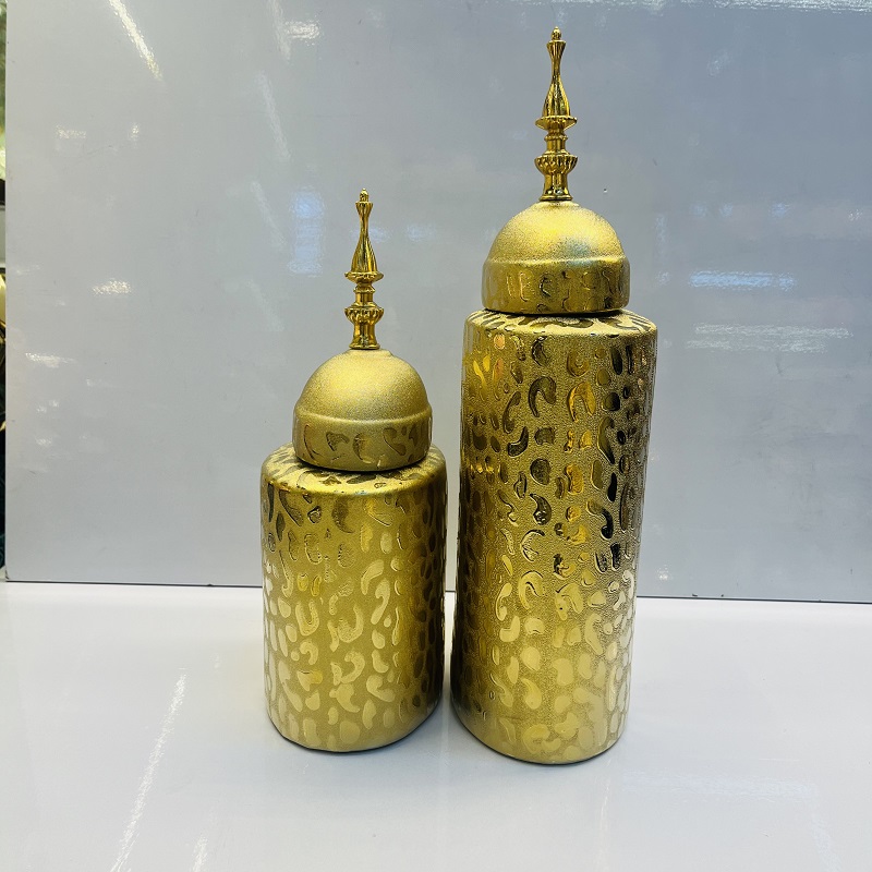 Golden covered ceramic vase, Nordic modern American style living room decoration item, flower arrangement vase, home decoration item, vase decoration item, ceramic vase, soft decoration item, vase decoration item, plain vase for the entrance hall, traditional cultural ceramic products pic 8