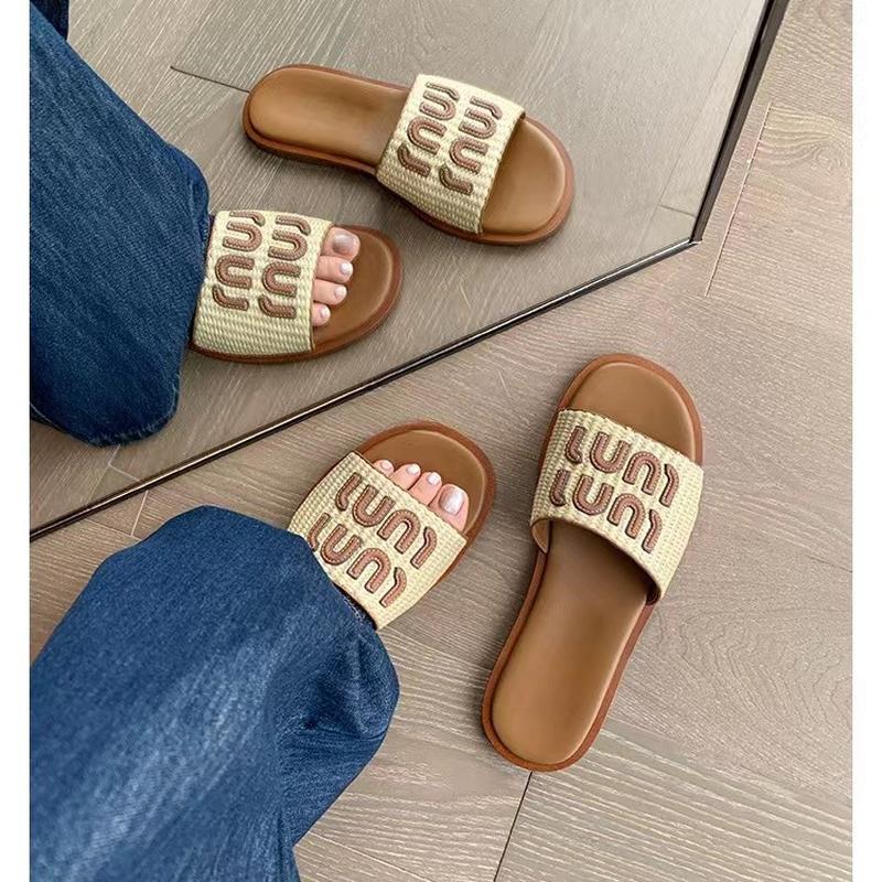 square toe flat bottom one-word slippers for women 2024 summer new vacation woven flat beach slippers plus size sandals for outer wear