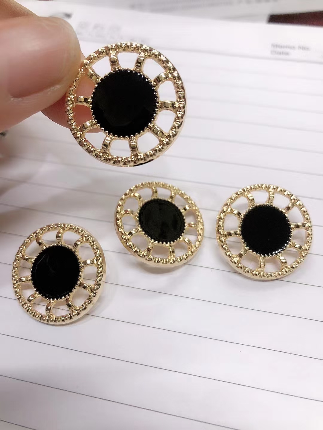 黑色时尚高档大衣扣子女金属皮草扣钮貂皮纽扣子女花瓣水钻钻扣e