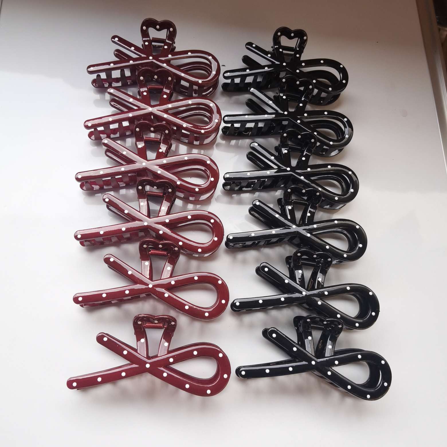 11 cm black and red oil-dripping hairpin Application Scenario