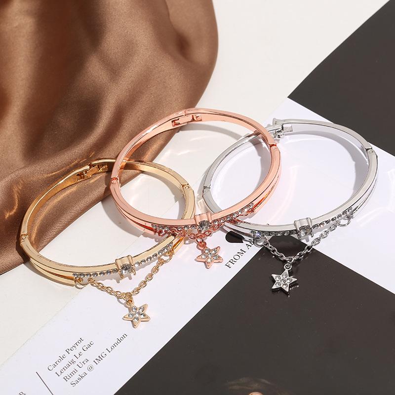 New Trending on TikTok Student Korean Style Five-Pointed Star Diamond Bracelet Fashion Bracelet European and American Female Crystal Ornament Wholesale
