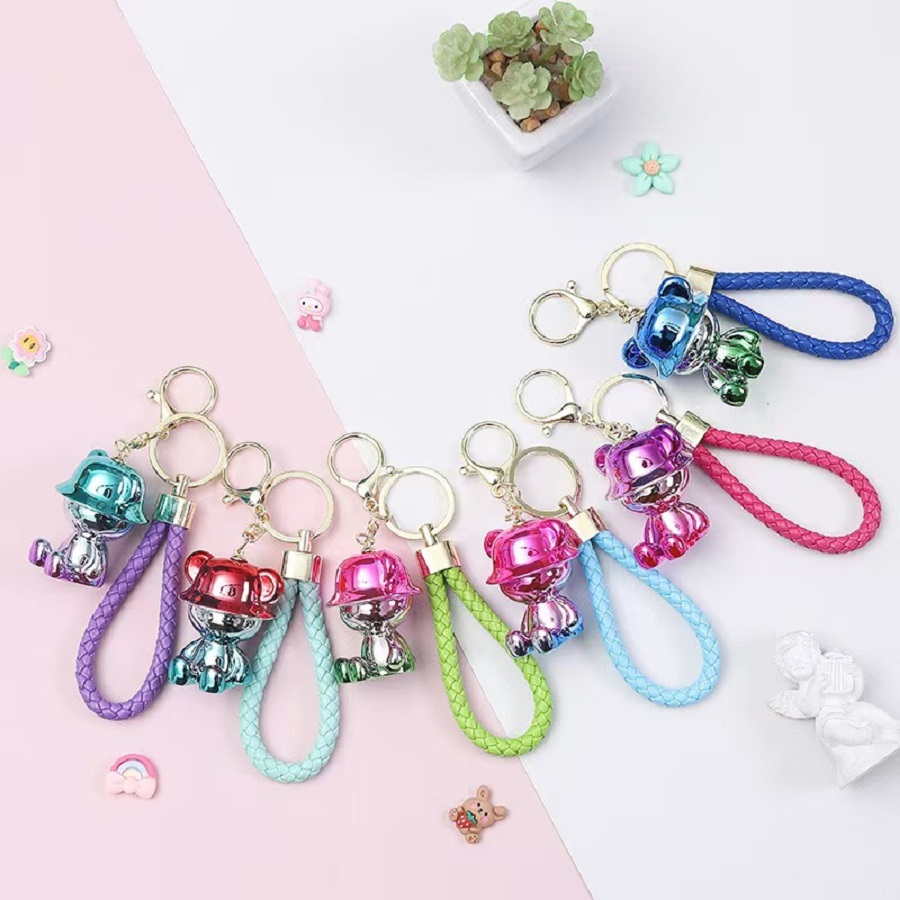 巽恩饰品sz001创意电镀色树脂带帽坐姿暴力熊公仔钥匙扣汽车钥匙链包包挂件