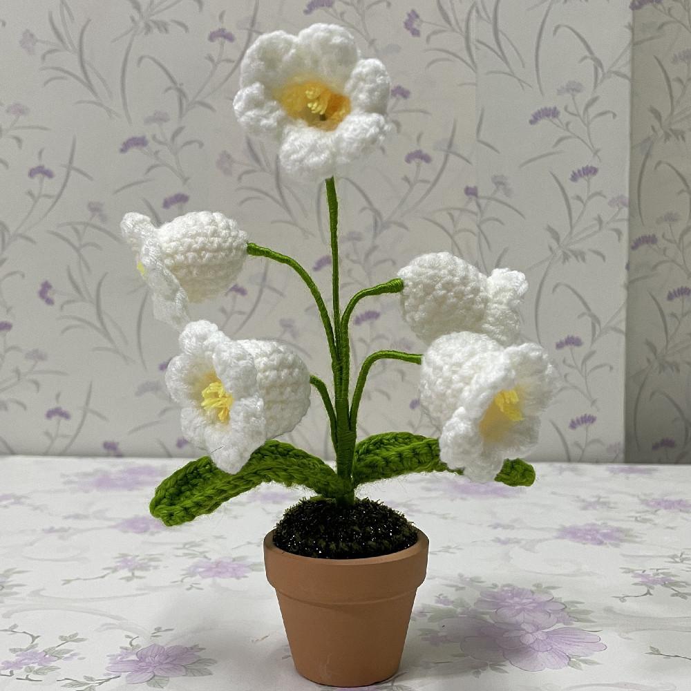 Factory Direct Supply Stall Supply Crochet Wool Flowers Simulation Green Plant Wind Chimes Flower Fake Flower Wool Artificial Flower Lily