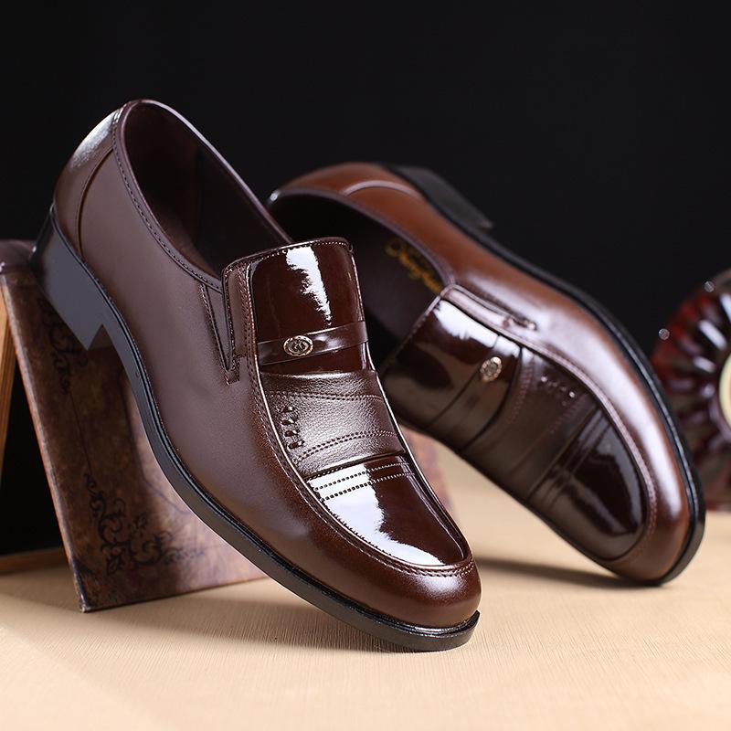 2023 new men's shoes british men casual shoes low-top slip-on versatile youth slip-on slip-on leather shoes men