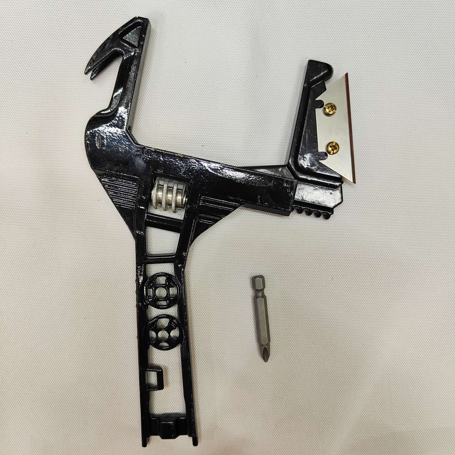 多功能扳手12合1活动扳手起钉器美缝器美工刀管钳扩孔器开瓶器并线器螺丝刀管子割刀详情图5