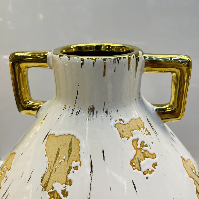 New Chinese-style flower arrangement ceramic vases, Nordic modern American style living room decorative items, flower vases, home decorative items, vase ornaments, ceramic vases, soft decorative items, wholesale vases, vase ornaments, plain vases for the entrance hall details Picture