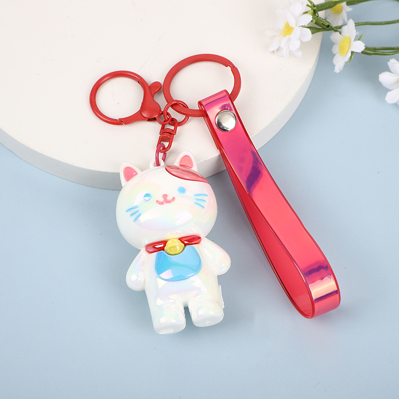 钥匙扣/皮质钥匙扣/钥匙链/潮玩钥匙扣/指甲钳钥匙扣细节图