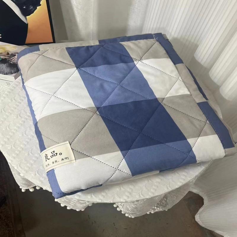 unprinted washed cotton summer quilt good products airable cover japanese summer students summer blanket activity gifts thin duvet wholesale