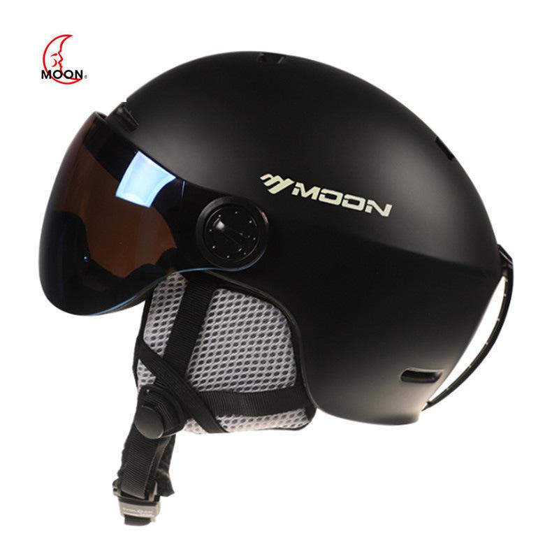 moon ski helmet cross-border e-commerce safety helmet with goggles integrated molding men's and women's protective ski helmet protective gear