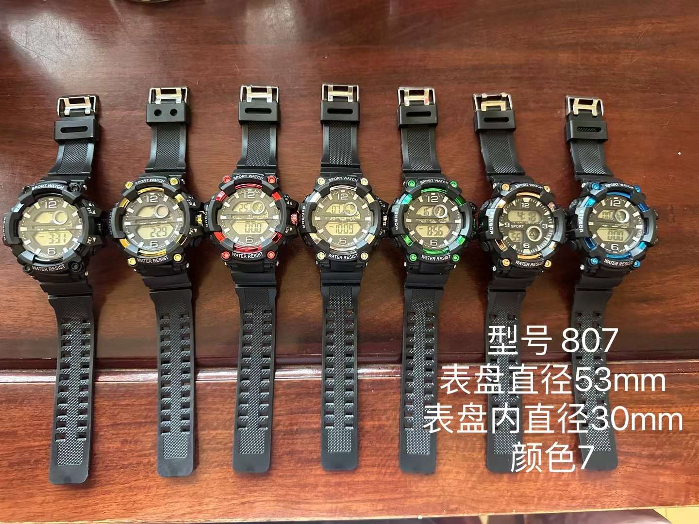2024 Fashionable Ladies' quartz watch, high-end mechanical monster, alien spaceship design accessory, electronic watch, exquisite and fashionable accessory, electronic watch Application Scenario
