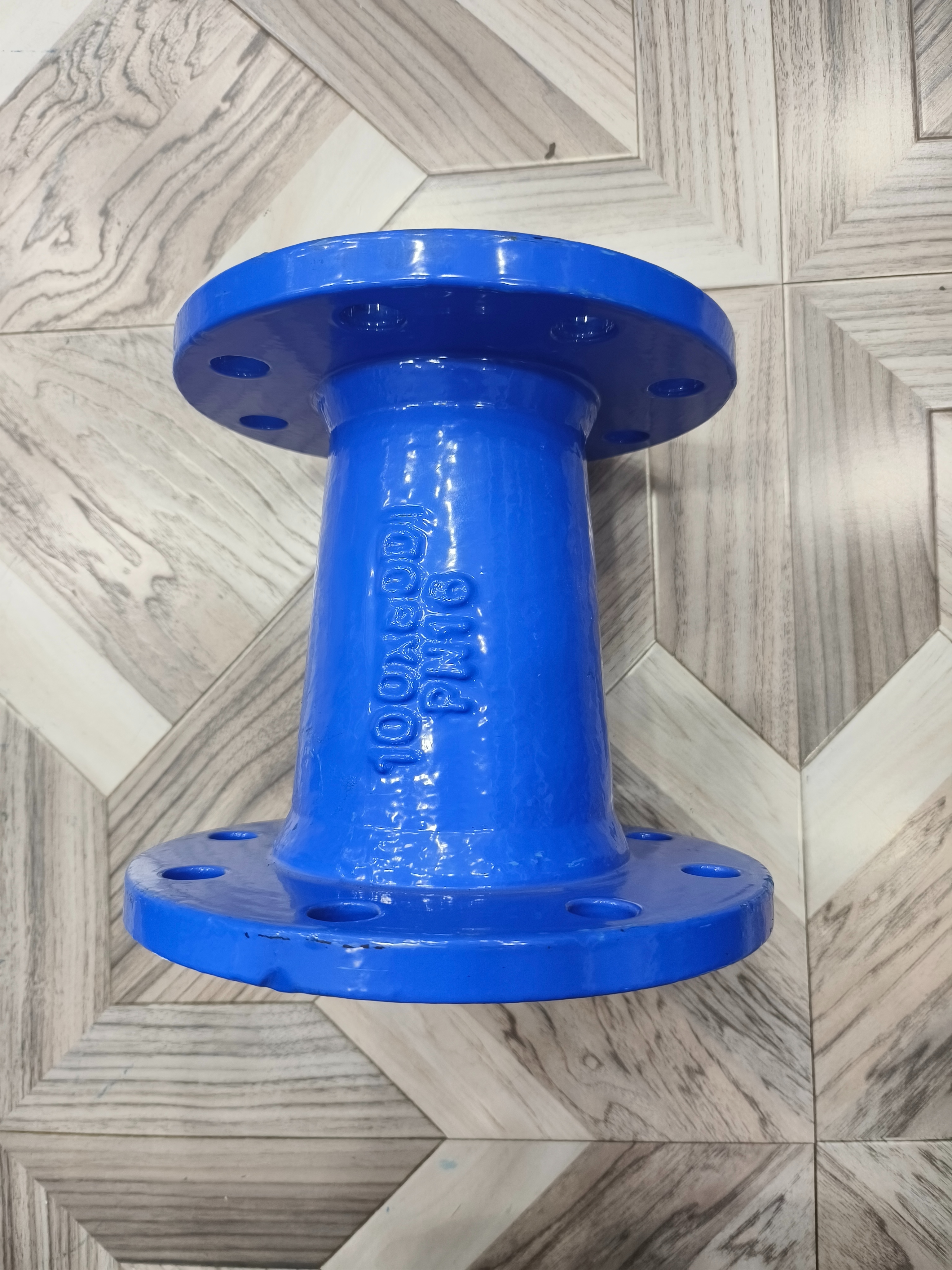 法兰异径大小头