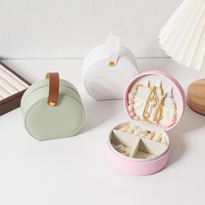 round jewelry box ornament ear stud earring bracelet necklace ring barrettes gold and silver jewelry mini jewelry box