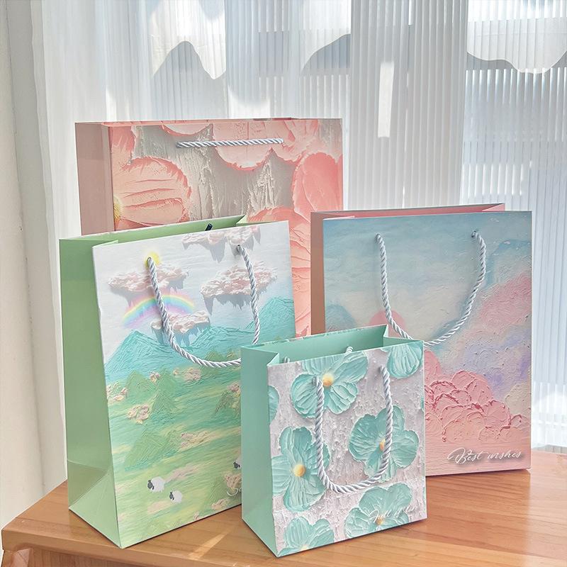 creative aesthetics oil painting gift bag ins children's holiday high-end birthday gift bag handbag hand gift paper bag