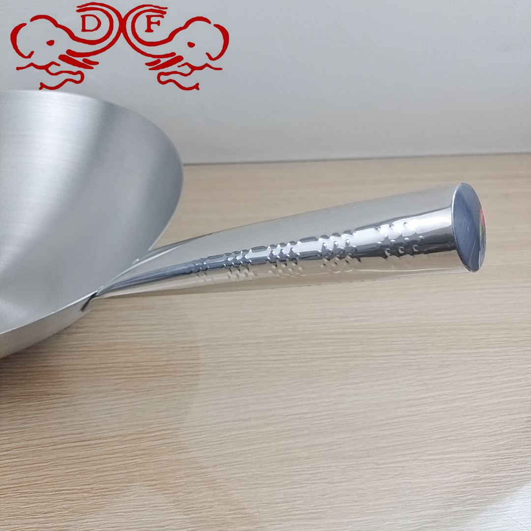 مقلاة من الصلب غير القابل للصدأ DF68793 هي وعاء مقلاة ذات آذان مزدوجة Item Picture