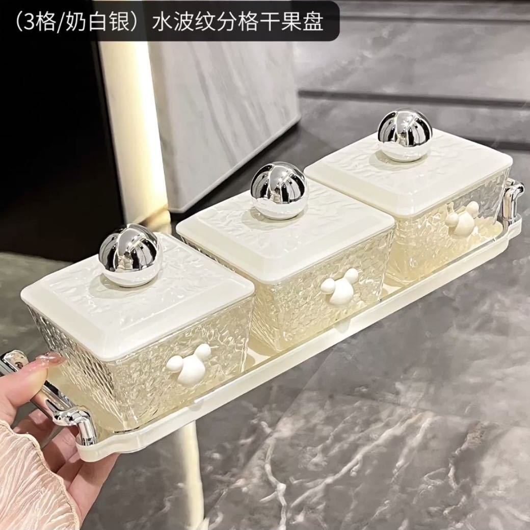 Cross-border light luxury segmented fruit platter, high appearance level of living room snacks and snacks, cute fruit storage box with lid and tray food box, light luxury segmented fruit platter, high appearance level of living room snacks and snacks, dried fruit storage box with lid and tray food box Item Picture