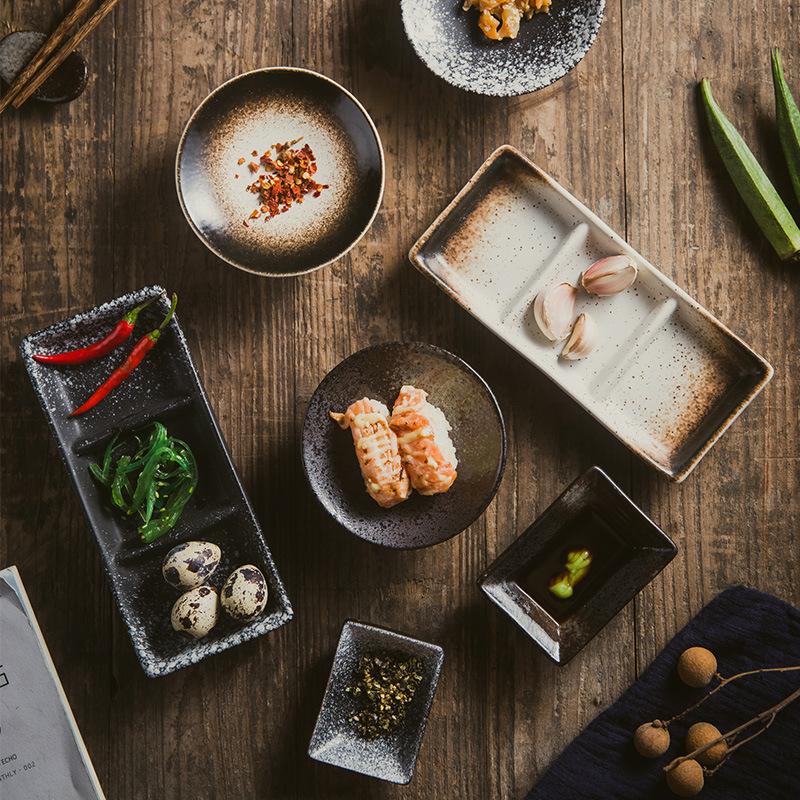 Japanese Cuisine Seasoning Saucers Ceramic Soy Sauce Dish Hot Pot Japanese and Korean Cuisine Dish Creative Household Sauce and Vinegar Dish Tableware