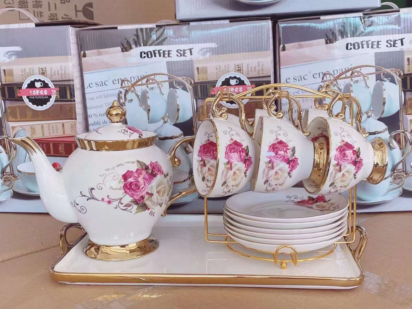 陶瓷咖啡具套装陶瓷壶陶瓷杯陶瓷茶具礼品陶瓷高温瓷咖啡杯咖啡碟陶瓷咖啡具套装陶瓷咖啡杯咖啡大壶陶瓷壶彩盒包装礼品盒白底实物图