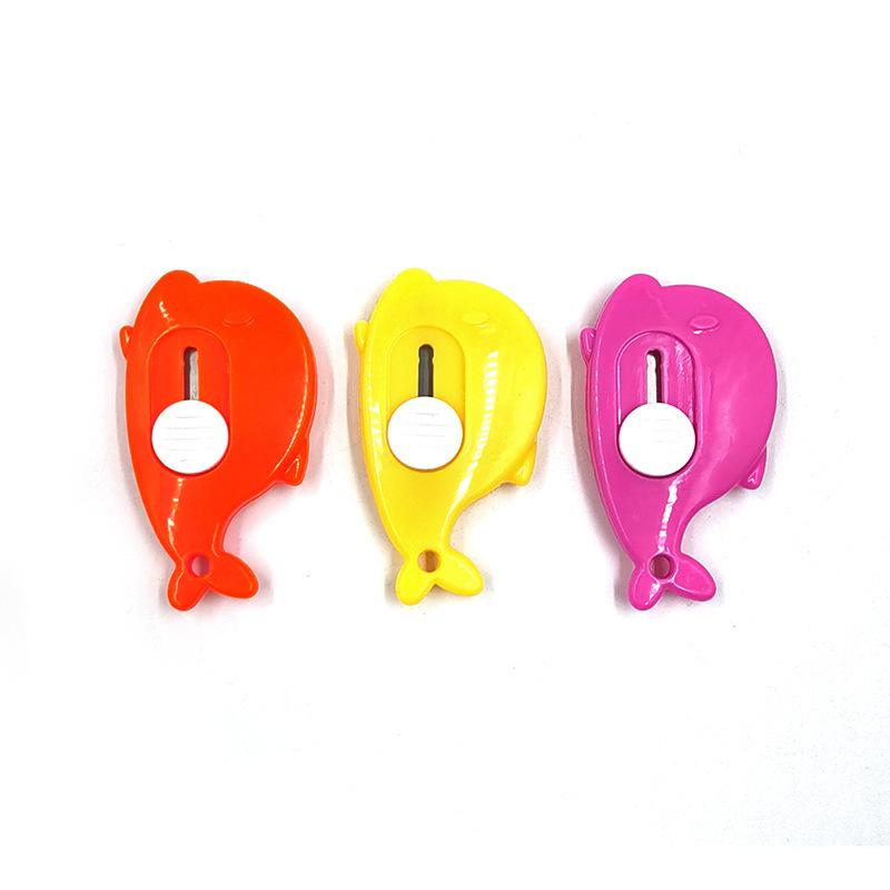 colored, small-sized paper cutter portable express unpacking knife office student wallpaper knife mini plastic pad pasting art knife Item Picture
