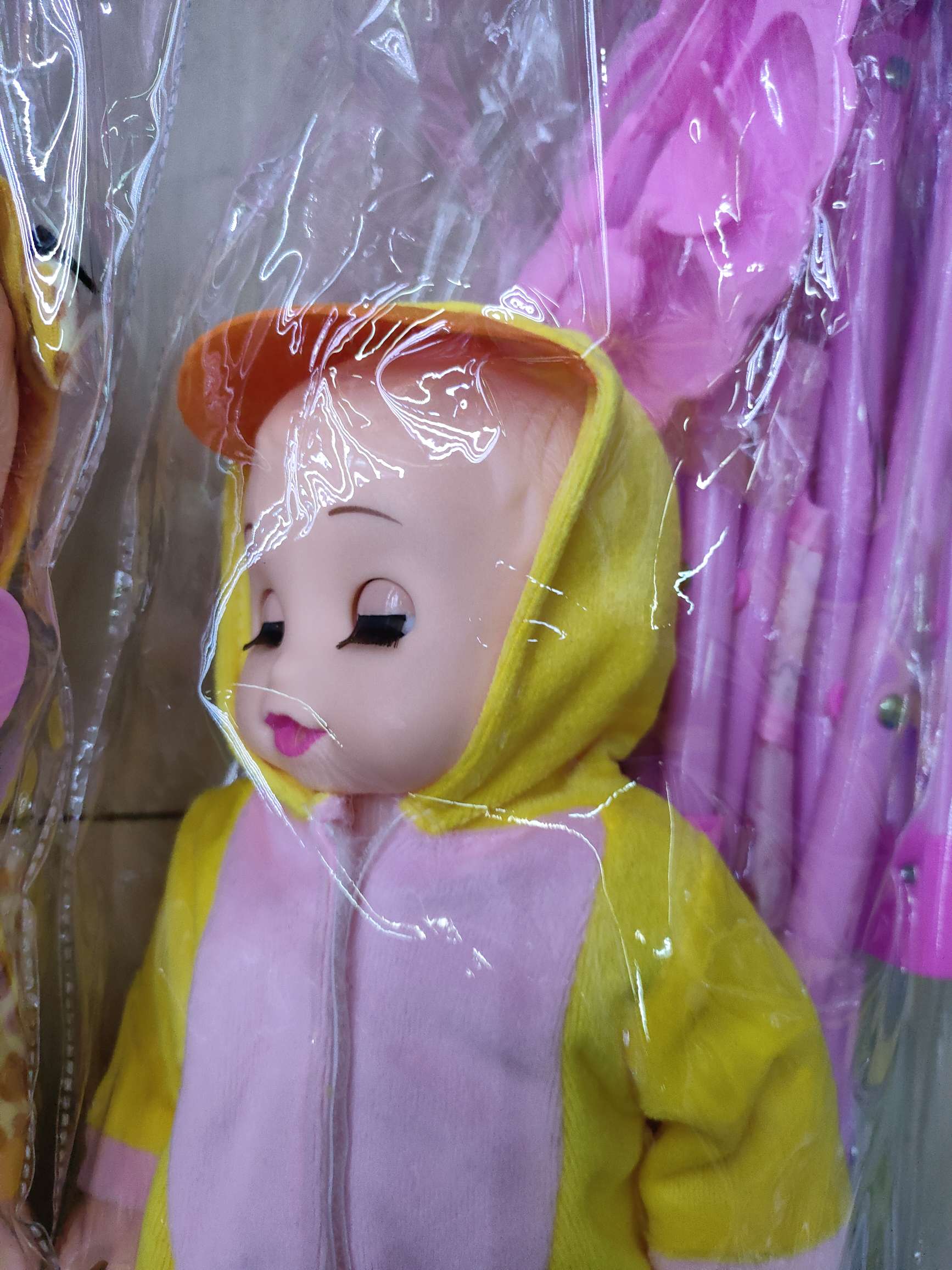 新款热销娃娃带推车，卡头袋包装，清装不混装。17.9/个，48个/箱。娃娃新款热销高档精美详情图3