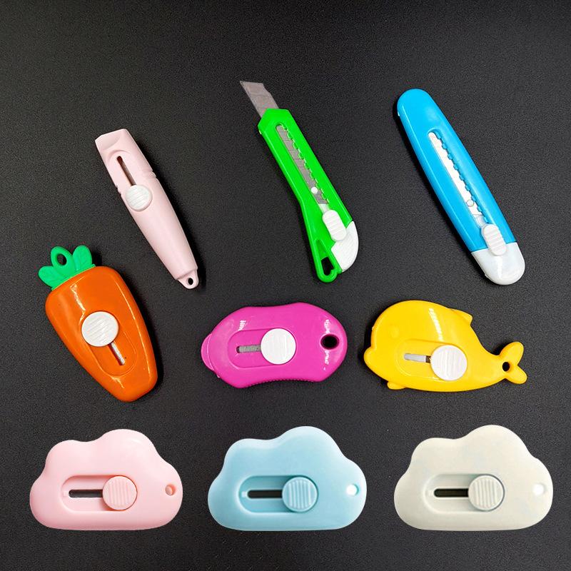 colored, small-sized paper cutter portable express unpacking knife office student wallpaper knife mini plastic pad pasting art knife full figure