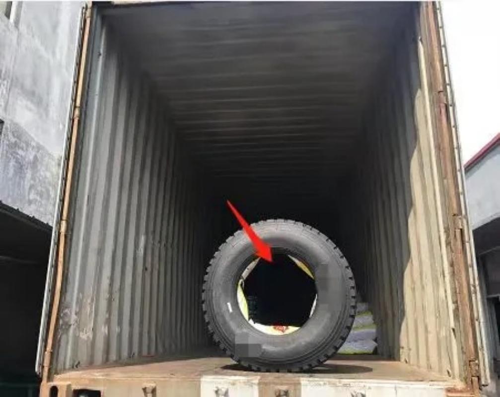 中国优质重型汽车轮胎 195/45r16 215/50r17 汽车轮胎 225 45 17 天然橡胶轮胎细节图