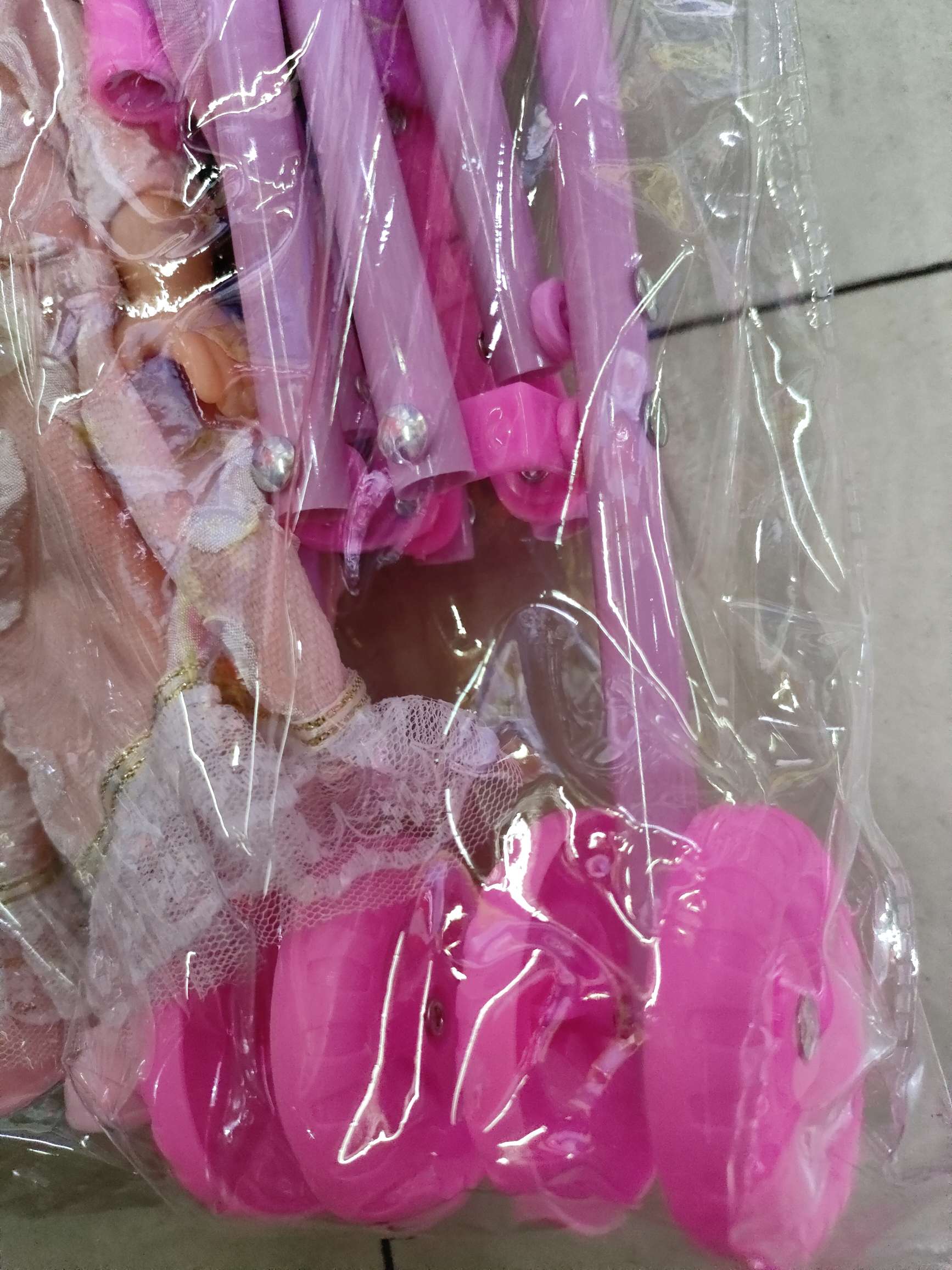 精美娃娃带推车套装，卡头袋包装，清装不混装。19.9元/个，96个/箱。新款热销高档娃娃详情图5