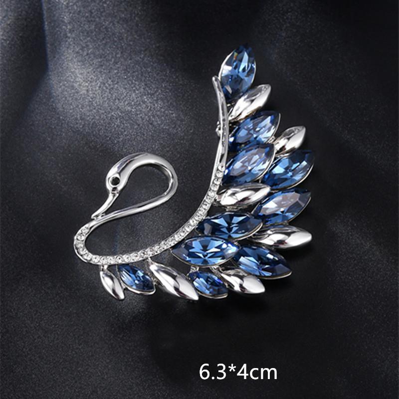 light luxury temperament swan brooch simple all-match suit pin pin inlaid zircon copper gold plated temperament brooch