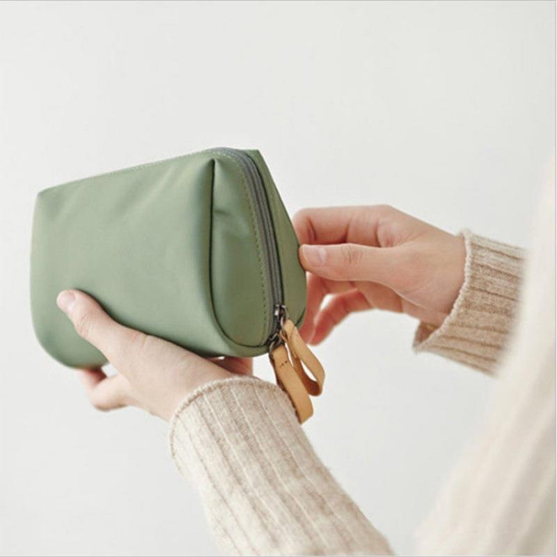Carefully selected cosmetic bags with a high-end feel, Korean style, Instagram trend red envelopes, cationic travel storage bags, clutch bags, and cross-border popularity Specification image