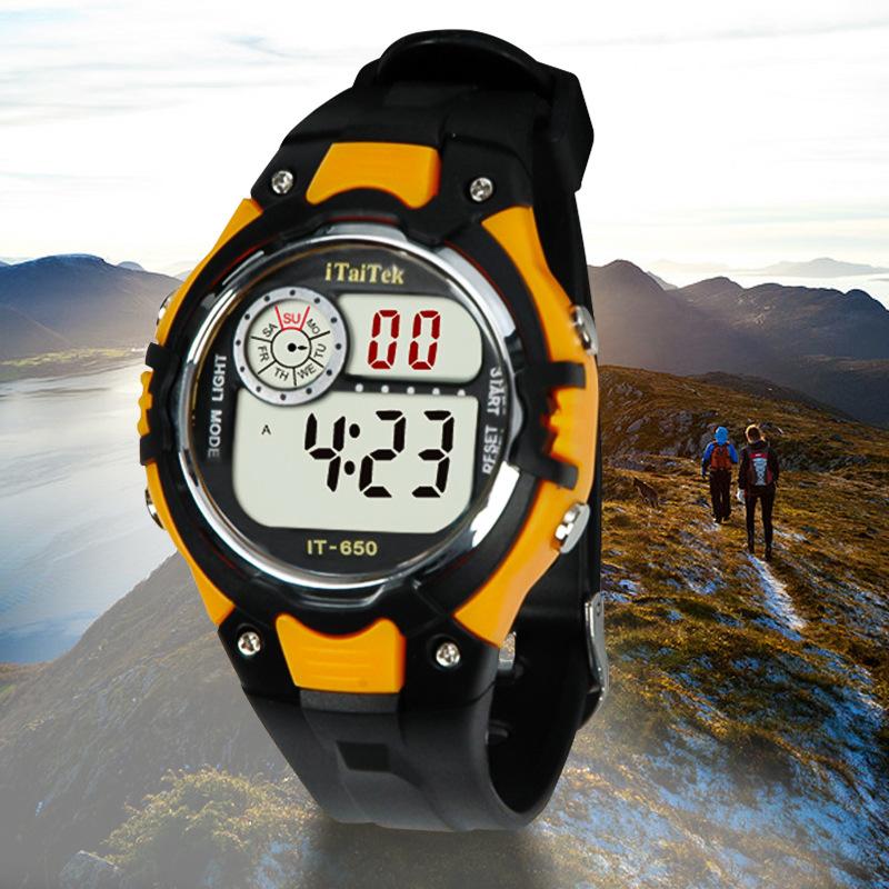 Supply Fashion Aitai Three-Color Watrproof Watch, Sport Watch, Student's Watch Fashion All-Match Electronic Watch