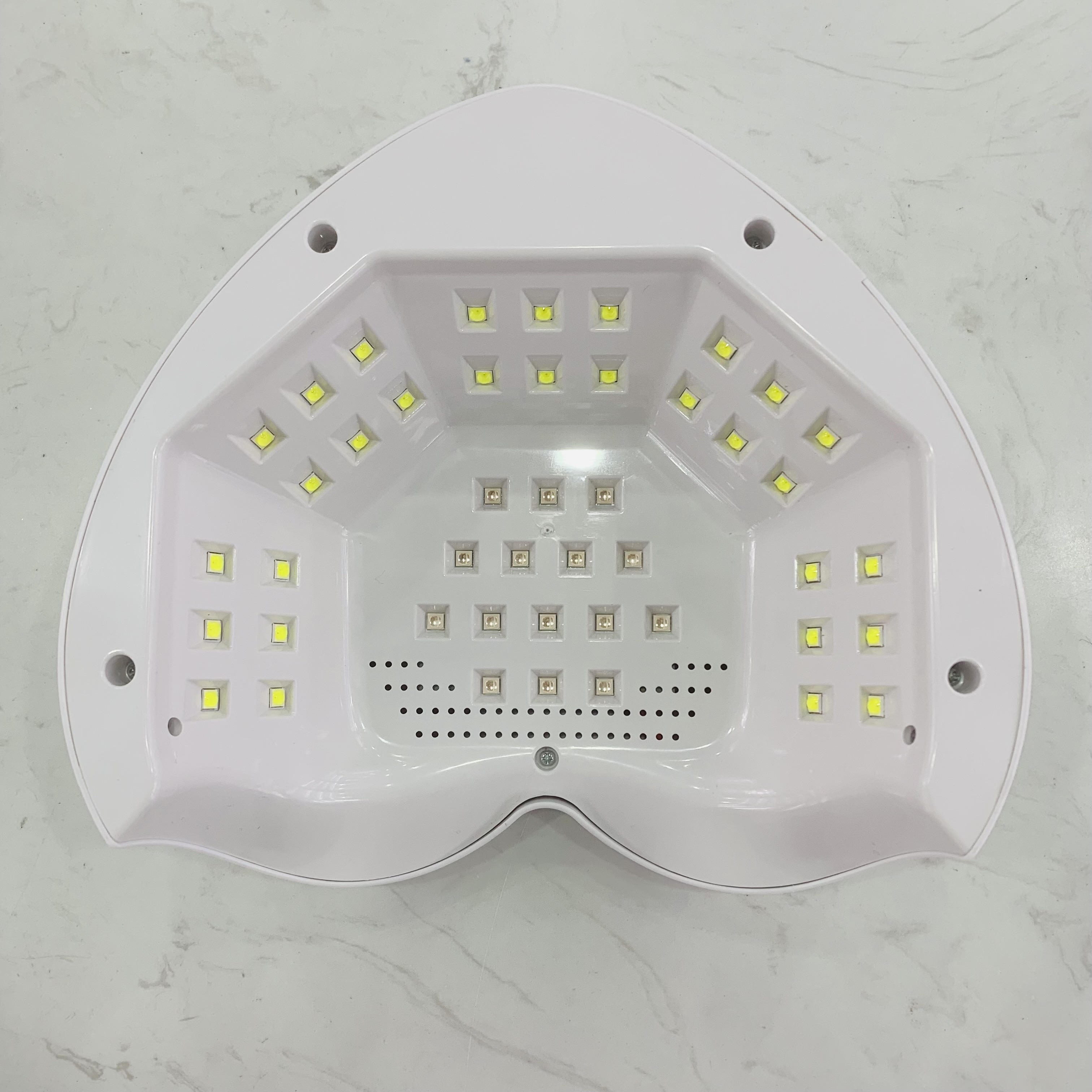 New 288W heart-shaped nail polish lamp with diamond glue dries quickly without blackening hands and features intelligent sensing Application Scenario
