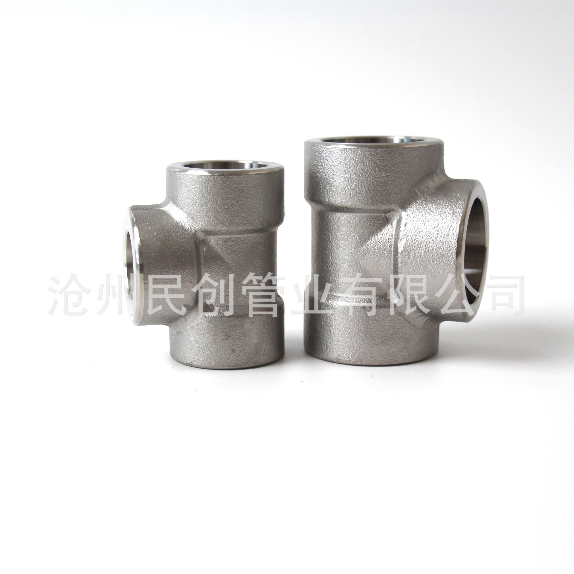 碳钢20# A105锻制高压承插焊三通 不锈钢304 316L碳钢NPT螺纹三通白底实物图