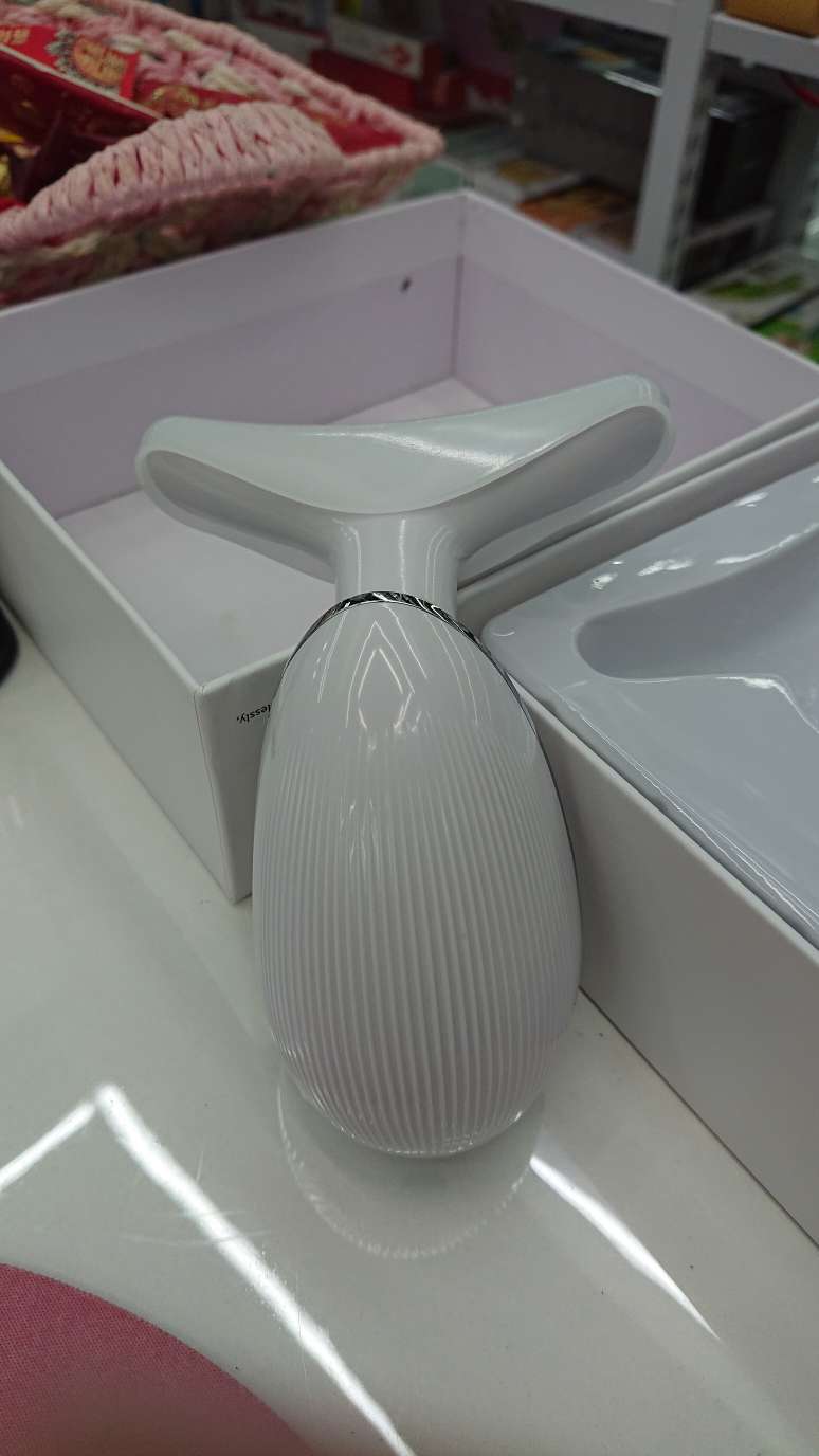 美容导入仪实物图