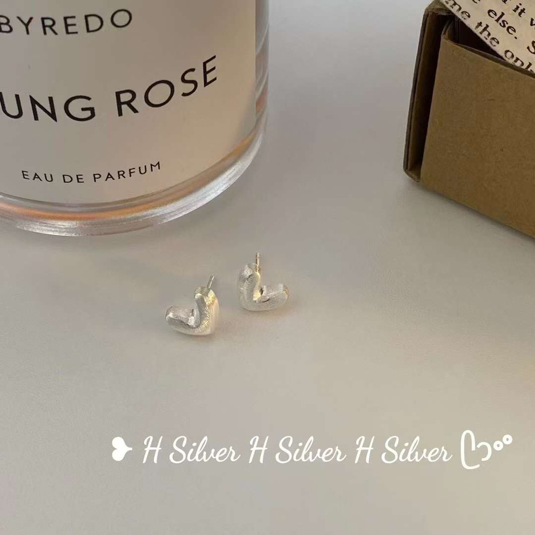 思兰银饰925银耳丁心形百搭小清新款耳饰耳环送礼佳品产品图