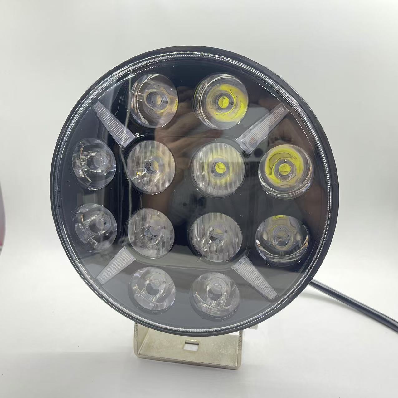 Truck LED lights, Volvo European truck lights, searchlights, fog lights, roof lights, yellow and white lights, Russian foreign trade pic 3
