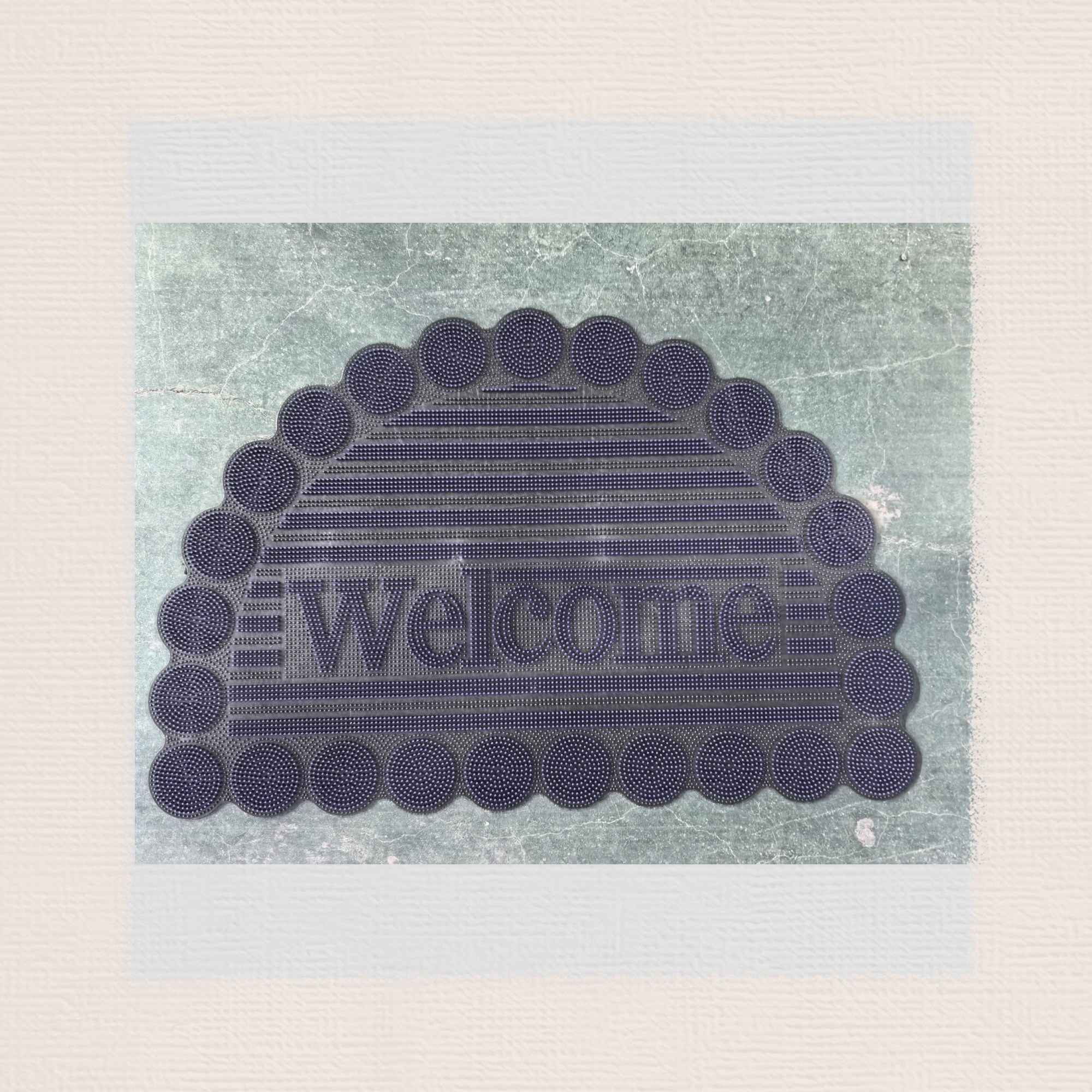 PVC mat, semi-circular door mat, kitchen waterproof mat, bathroom mat, anti-slip mat, injection molded welcome floor mat, size 40*60cm, mixed with 5 regular colors Application Scenario