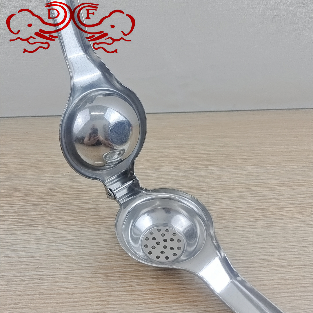 DF99689 Stainless steel Manual Juicer Kitchen Gadget Squeezer Multifunctional hand juicer Lemon clip DF TRADINGHOUSE full figure