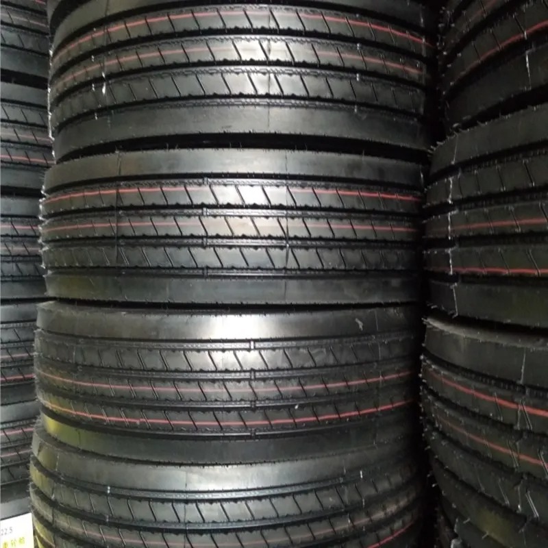 便宜的轮胎 汽车轮胎 Light Shine 尺寸 185/65/R15 225/60r17白底实物图