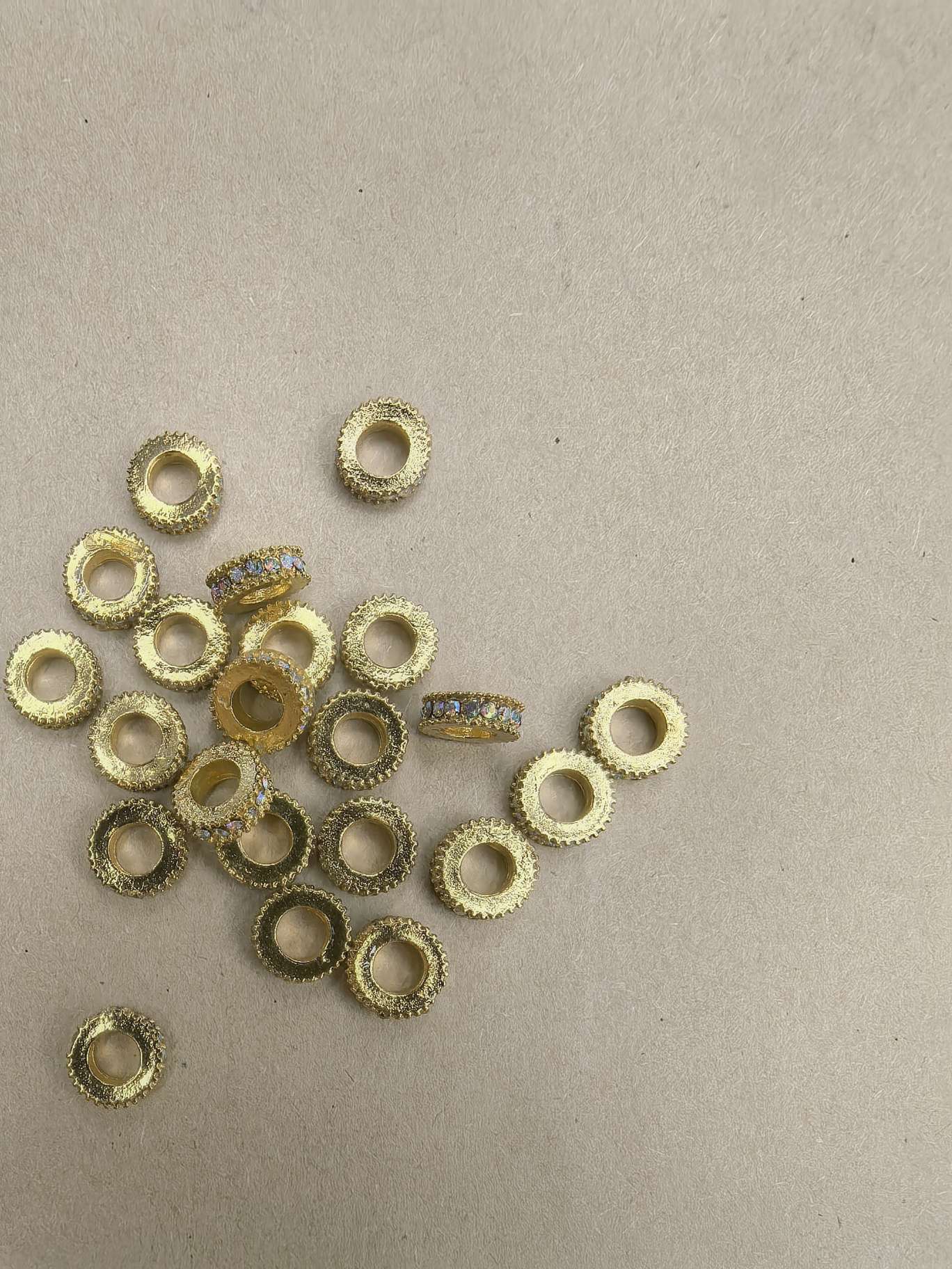 梦幻珠大号珠子合金滴油配件 半成品饰品配件挂件坠子 项链坠子合金饰品配件 美丽饰品精致装饰合金饰品配件详情图8