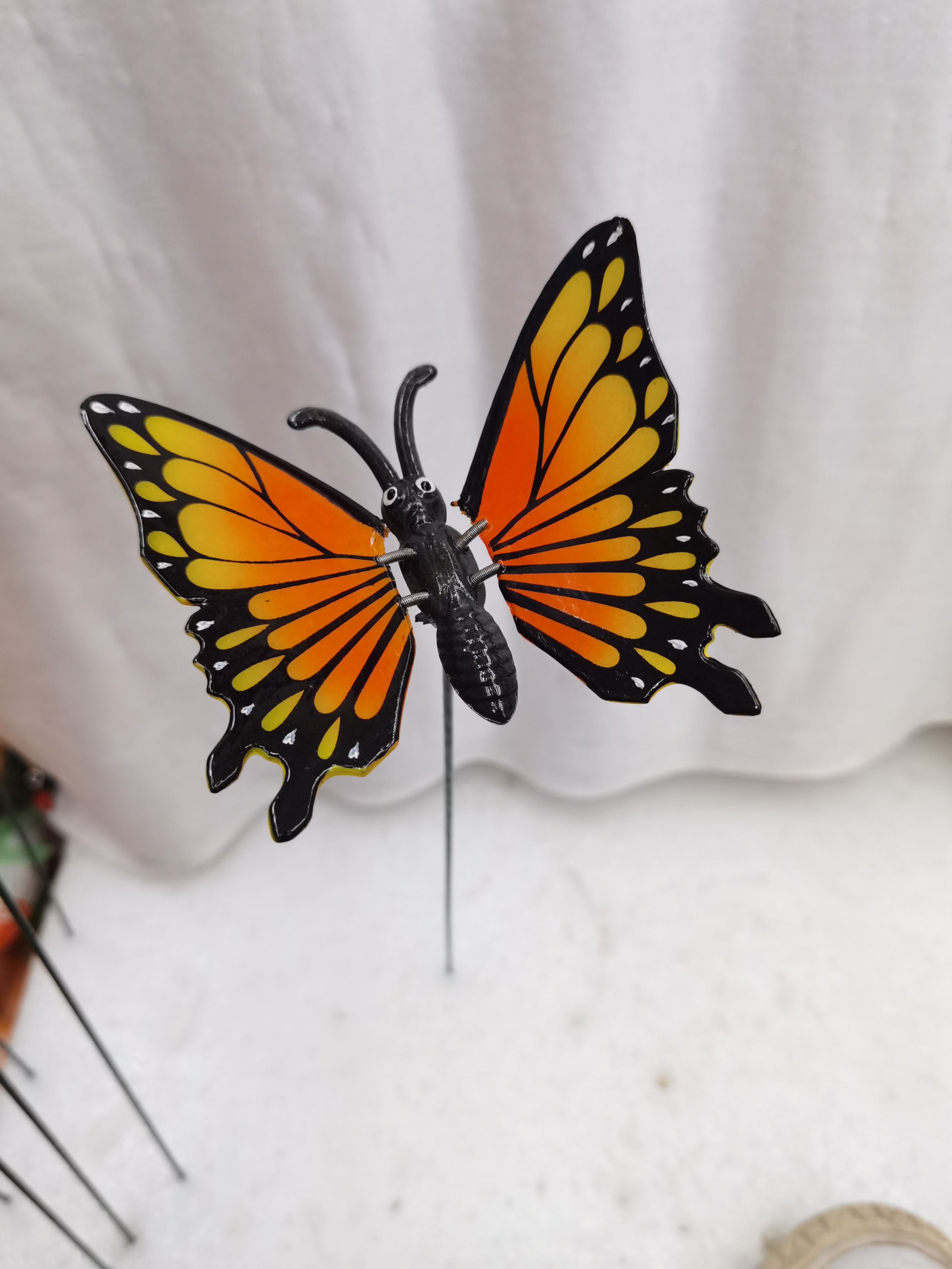 4-inch color multi-color simulated butterfly garden plug-in flower bed garden decoration handicrafts Item Picture