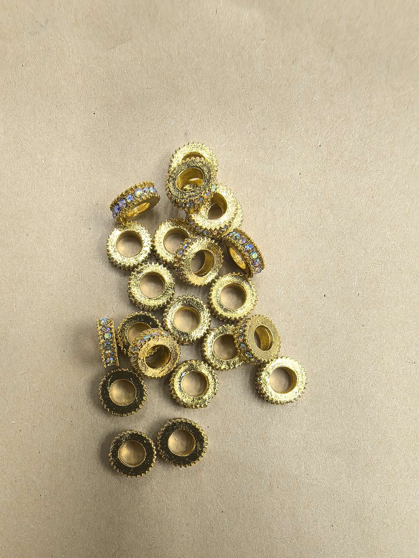 梦幻珠大号珠子合金滴油配件 半成品饰品配件挂件坠子 项链坠子合金饰品配件 美丽饰品精致装饰合金饰品配件详情图9