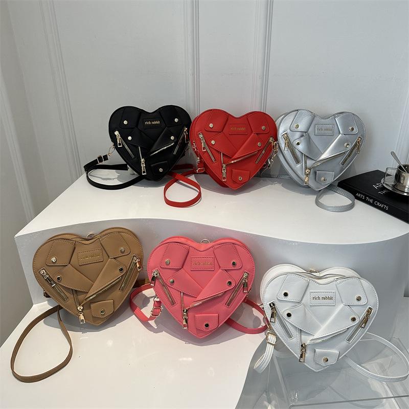 candy color personality sling bag in a jacket loy 2024 new korean style fashion rivet bags girl one-shoulder crossbody heart bag women