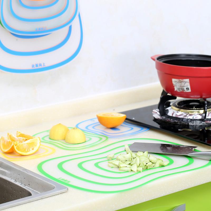 kitchen transparent flexible frosted classification cutting board plastic cut chopping board for fruits plastic cutting board
