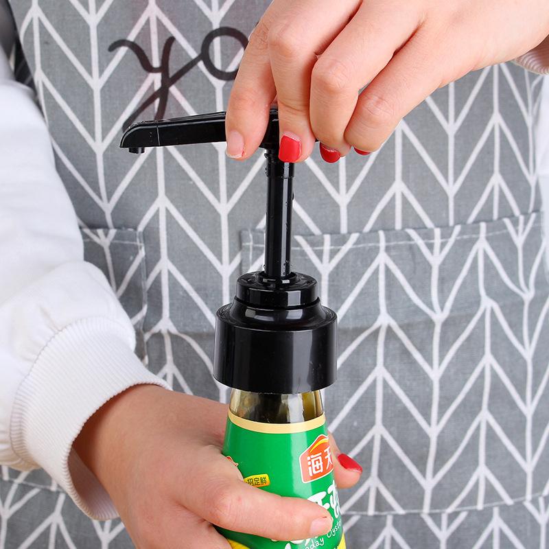kitchen fuel consumption squeeze oyster sauce press oyster sauce bottle head tomato sauce press nozzle nozzle oyster sauce bottle nozzle pump head squeezing machine