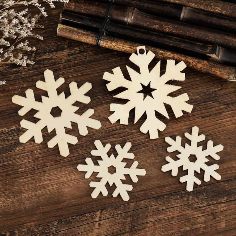 Manufacturer Wooden Christmas Snowflake Wood Chips Customized Home Decoration Wood Craft Ornament Wholesale DIY Wood Chips Customized