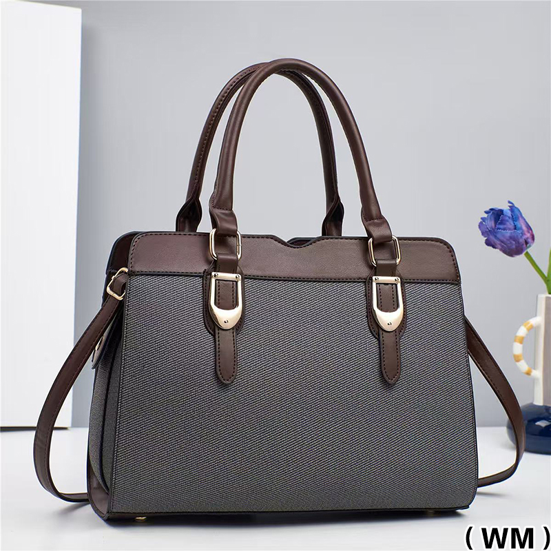 梅方箱包一鼎包业新款托特包手提包大容量单肩斜挎包白底实物图