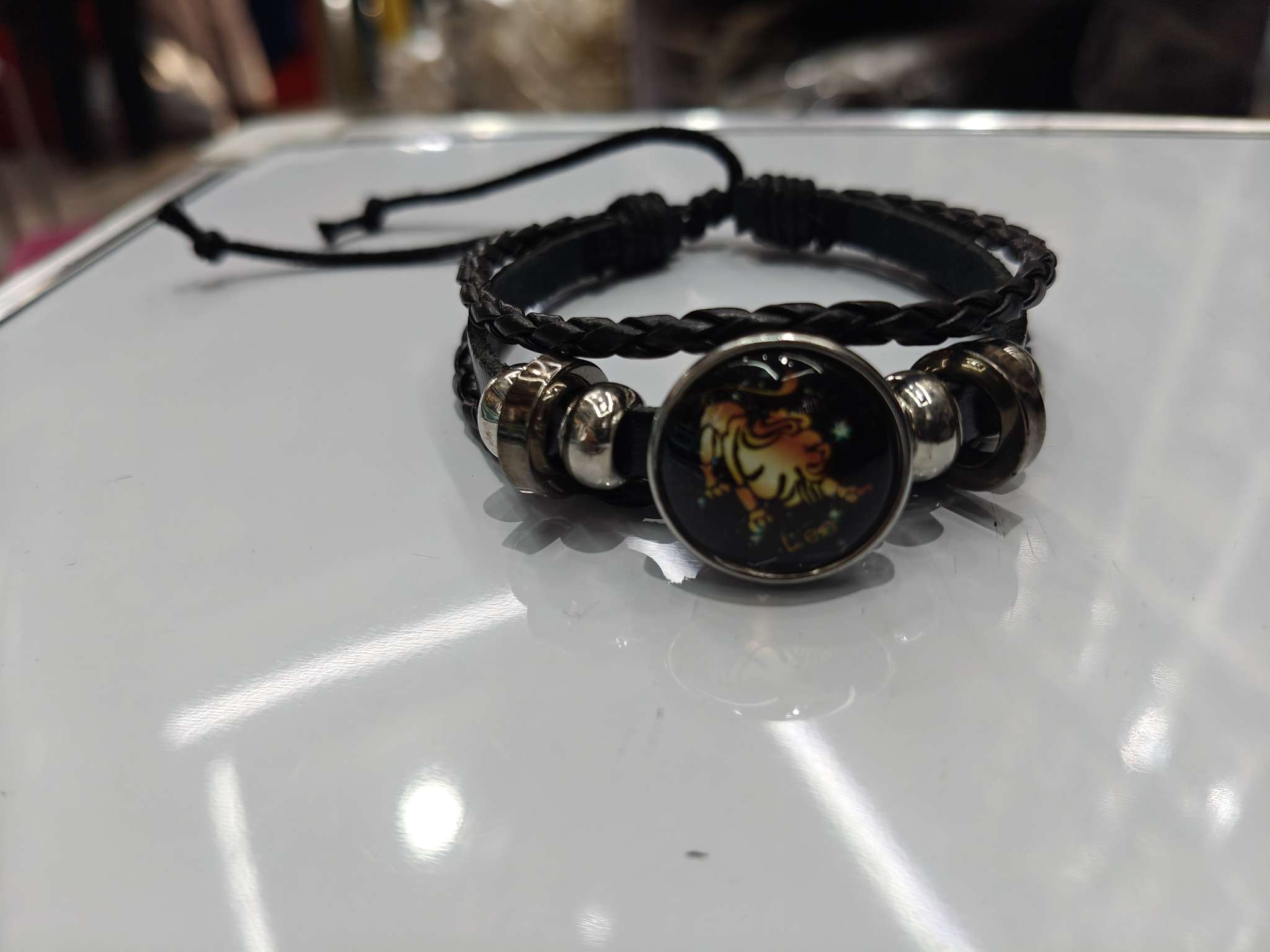 水晶手链手串 高档饰品 手饰精致手链 闪耀水晶手串 时尚饰品手链手串 独特水晶手链手串饰品